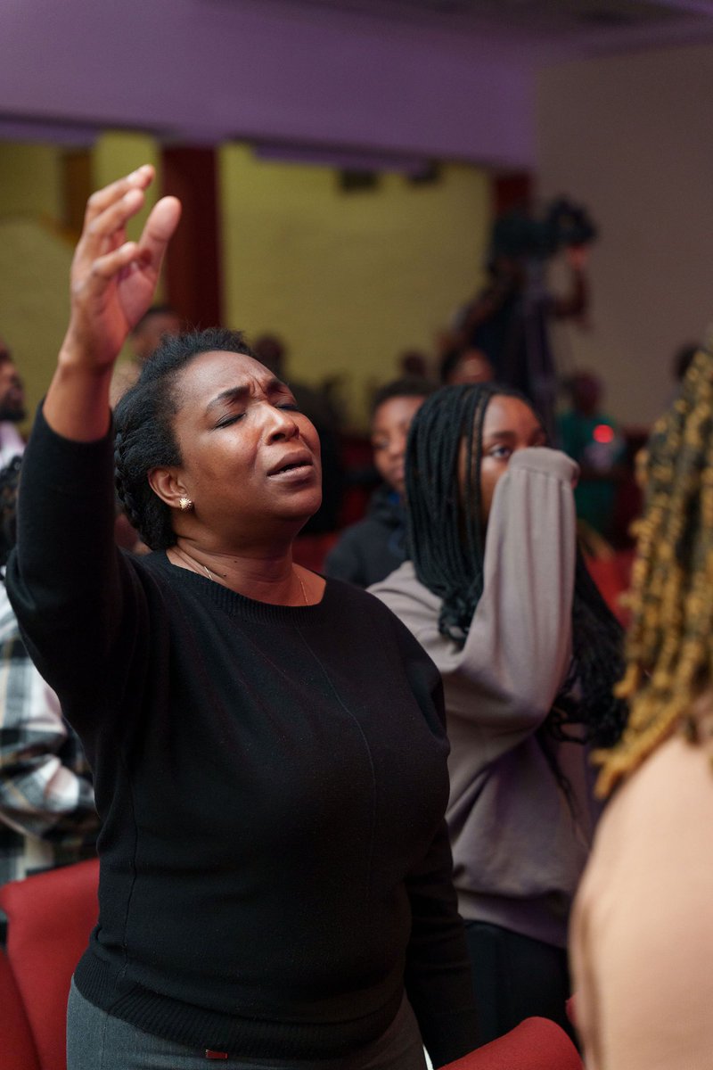 JesusHouseBalt's tweet image. Another amazing time in God&apos;s presence at Word Works Conference Day 3! Thankful for the blessings and anticipating the powerful message from Bishop Thomas Aremu on Thursday, March 27th. Don&apos;t miss it!

#BishopThomasAremu #WordWorksConference #WWC2025 #TheWorkingsOfHisPower