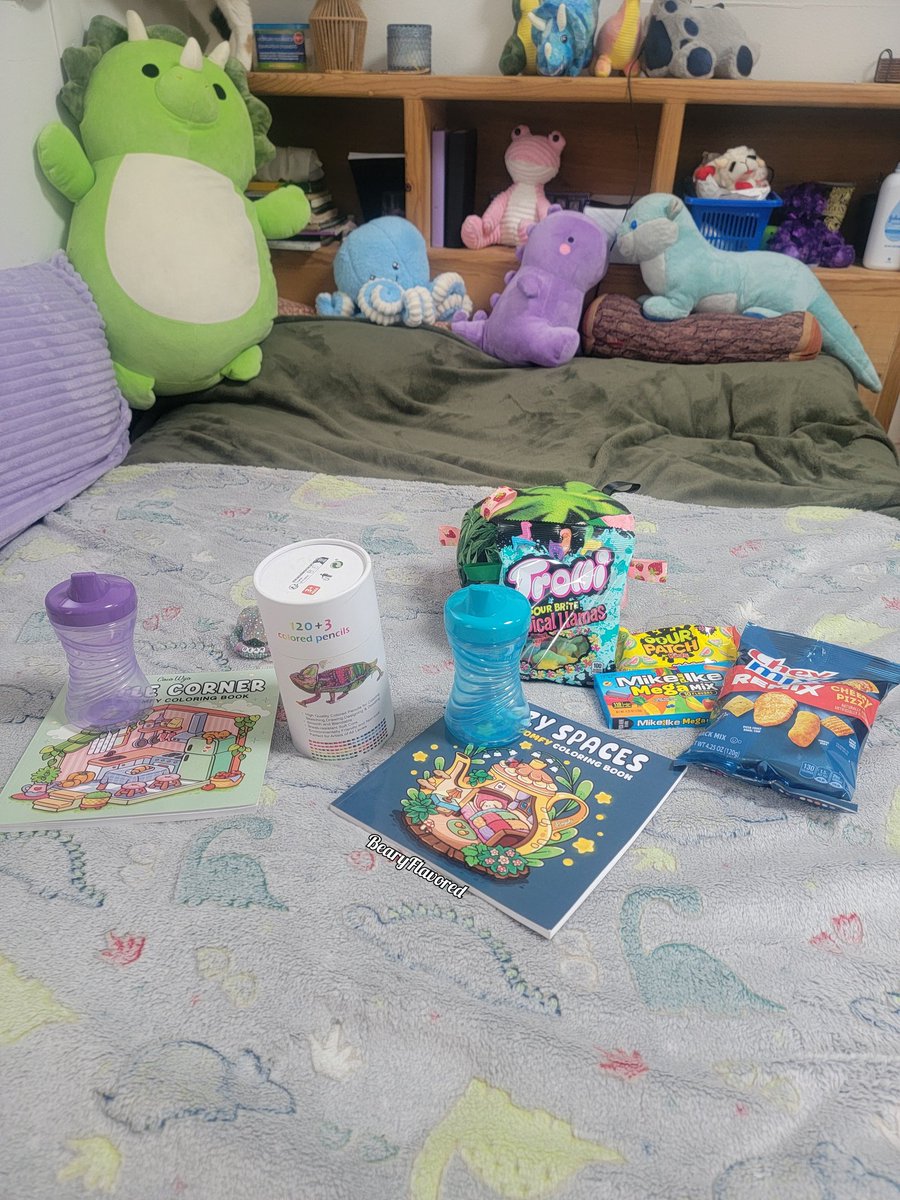 BearyFlavored's tweet photo. Wanna come over, get stoned, have snackies, color pretty pictures, and pee our diapers together? 👉👈 💜 new set just posted to my JFF! Feel free to check it out to see more! https://t.co/1ZfoXmtiTx

#abdl #adultbaby #diaperlover #girlsindiapers #adultbabydiaperlover #mdlb #ddlg https://t.co/LMr9kKbaLk