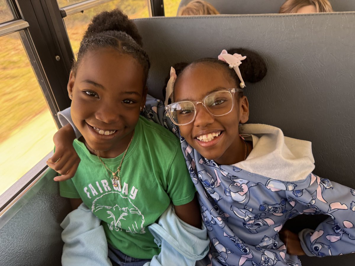 Kaitlyn Flora tweet media