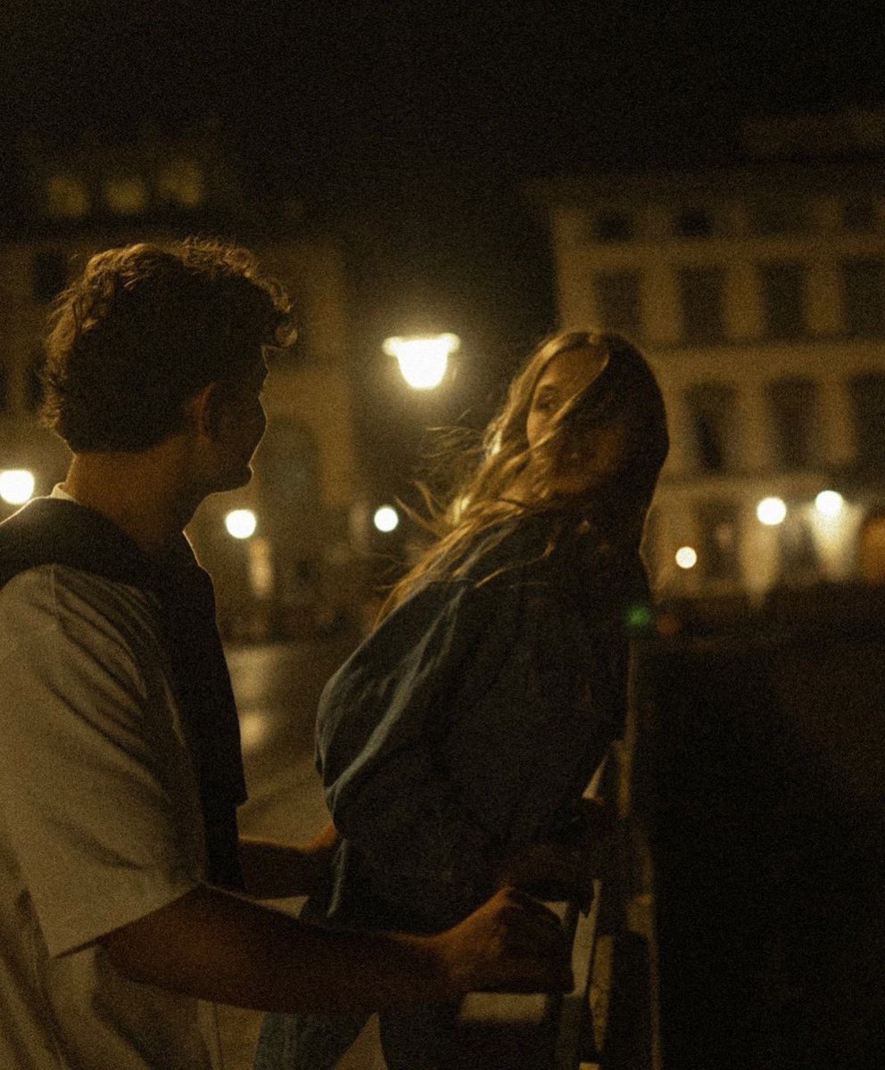 Bir akşamüstü her şeyden bunaldığımda yanına gelebilseydim keşke.