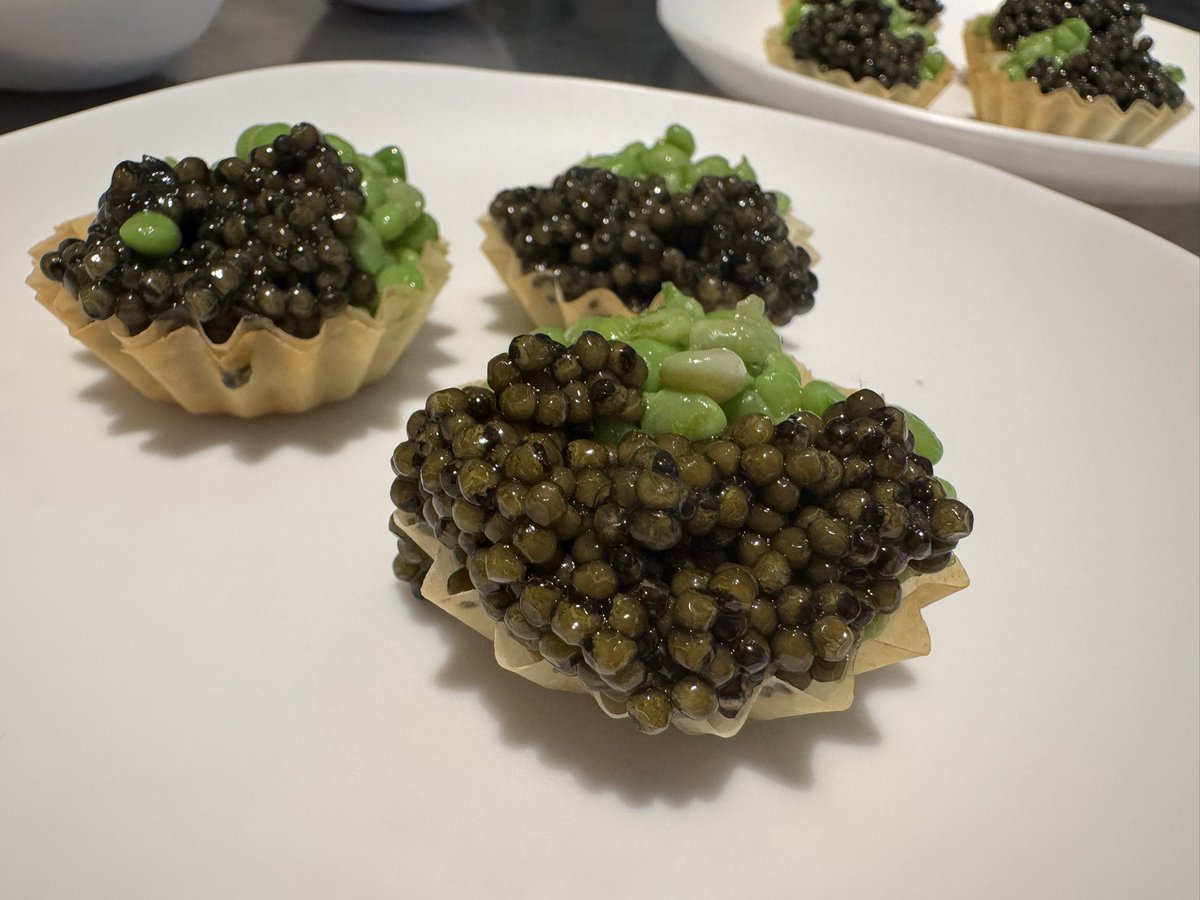 RaycoFdez's tweet image. #Gofio 
Casi todo se arregla con comida y amigos.