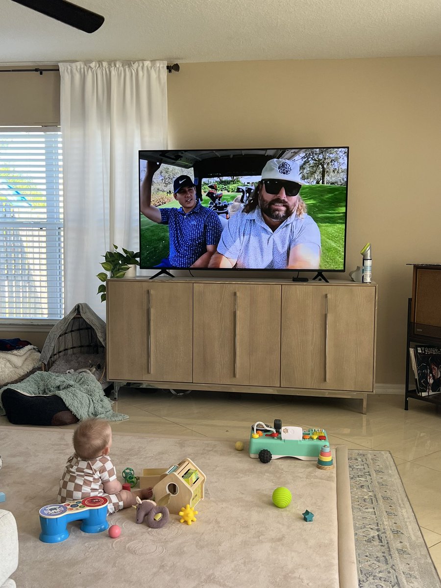 Kid wasn’t a big tv girl until she saw <a href="/FatPerez33/">Fat Perez</a> and now she’s locked in