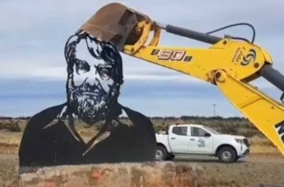 Esteban Paulón tweet media