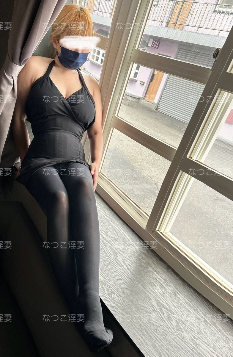 在旅館的窗戶邊拍照
拍到一半才發現…
有人在外面一直看著…

投稿
@luchu888 https://t.co/R4KTQiILL2