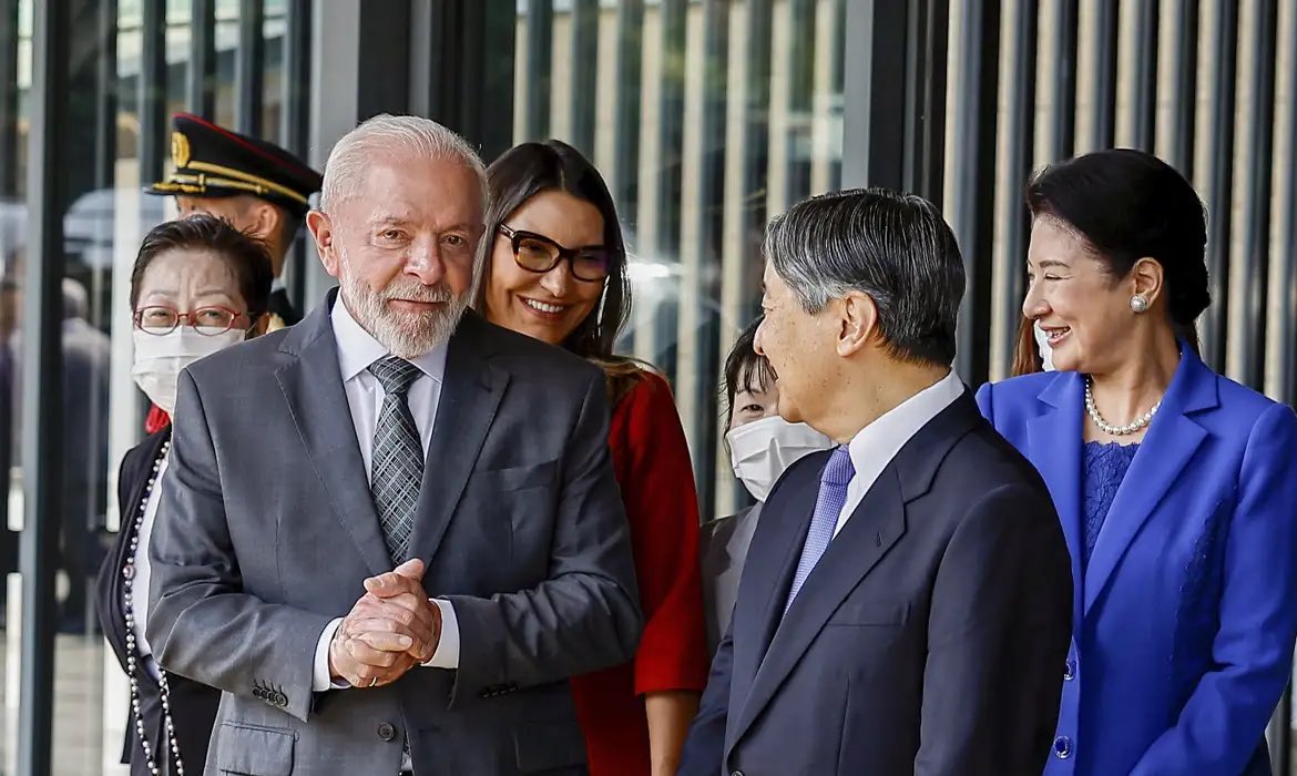 Presidente Lula em 72H já conseguiu R$ 21 BILHÕES em INVESTIMENTOS do Japão no Brasil. 

- Serão R$ 11 BILHÕES da Toyota e mais de R$ 10 BILHÕES em vendas de aviões da Embraer! 

COMPARTILHEM AO MÁXIMO!!! 🇧🇷🤝🇯🇵🚀