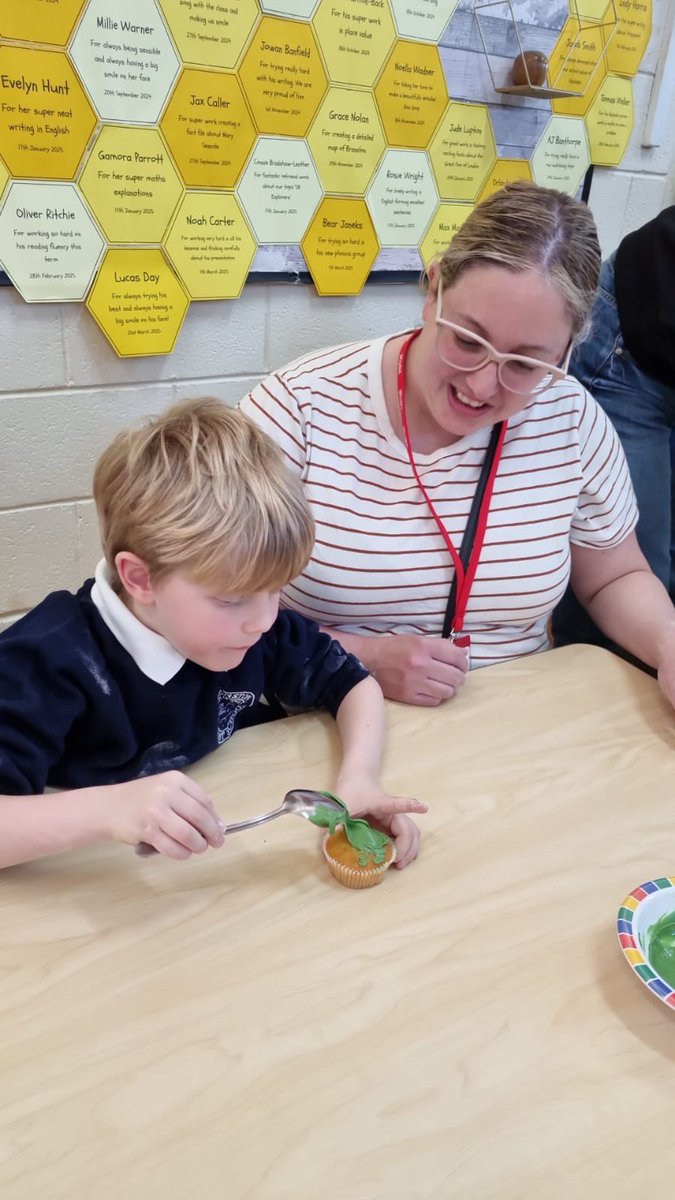 Branston C of E Infant Academy π (@branstoninfant1) on Twitter photo We had a super #FamilyLearning session this afternoon with Spring-themed cooking. Our adults got creative with vegetable creatures π¦while our joint session resulted is some yummy crusty rolls and garden-themed cup cakes! A perfect after school treat! ππ§πΈ<a href="/2aspirelearning/">2aspire Learning</a> We had a super #FamilyLearning session this afternoon with Spring-themed cooking. Our adults got creative with vegetable creatures π¦while our joint session resulted is some yummy crusty rolls and garden-themed cup cakes! A perfect after school treat! ππ§πΈ<a href="/2aspirelearning/">2aspire Learning</a>