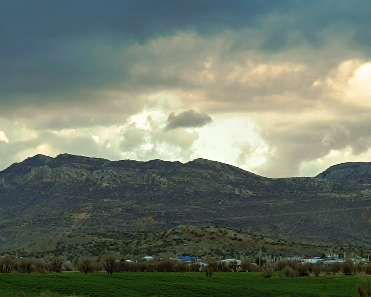 Yollardan ve ısrarla yollardan...