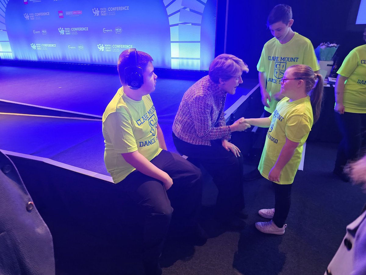 Clare Mount Specialist Sports College (@claremountssc) on Twitter photo 10 of our incredible students danced to open the National <a href="/YouthSportTrust/">Youth Sport Trust</a> Annual Awards Ceremony, last night in Telford, and met a few legends in the process! #wellschools 10 of our incredible students danced to open the National <a href="/YouthSportTrust/">Youth Sport Trust</a> Annual Awards Ceremony, last night in Telford, and met a few legends in the process! #wellschools