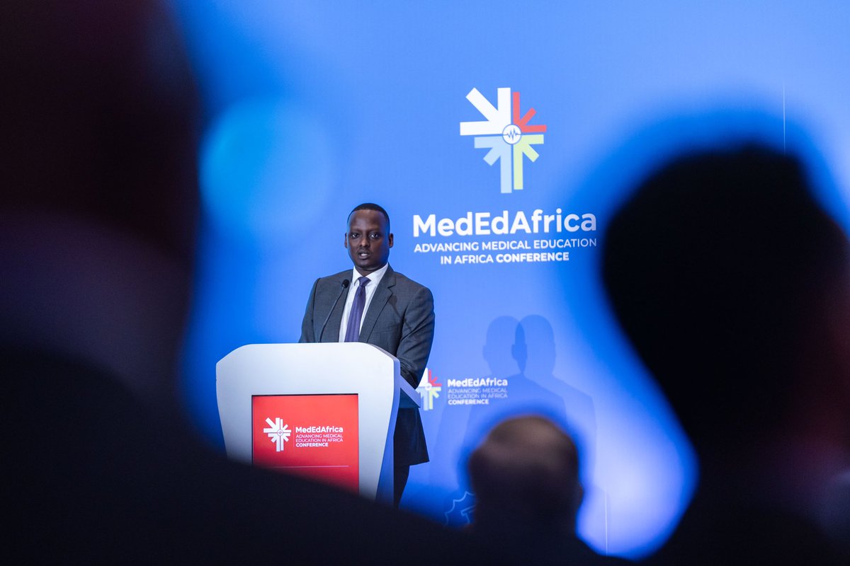 𝕊𝕀𝕄𝔹𝕀 𝕐𝕧𝕒𝕟 ℝ𝕦𝕕𝕒𝕙𝕦𝕤𝕙𝕒 tweet media