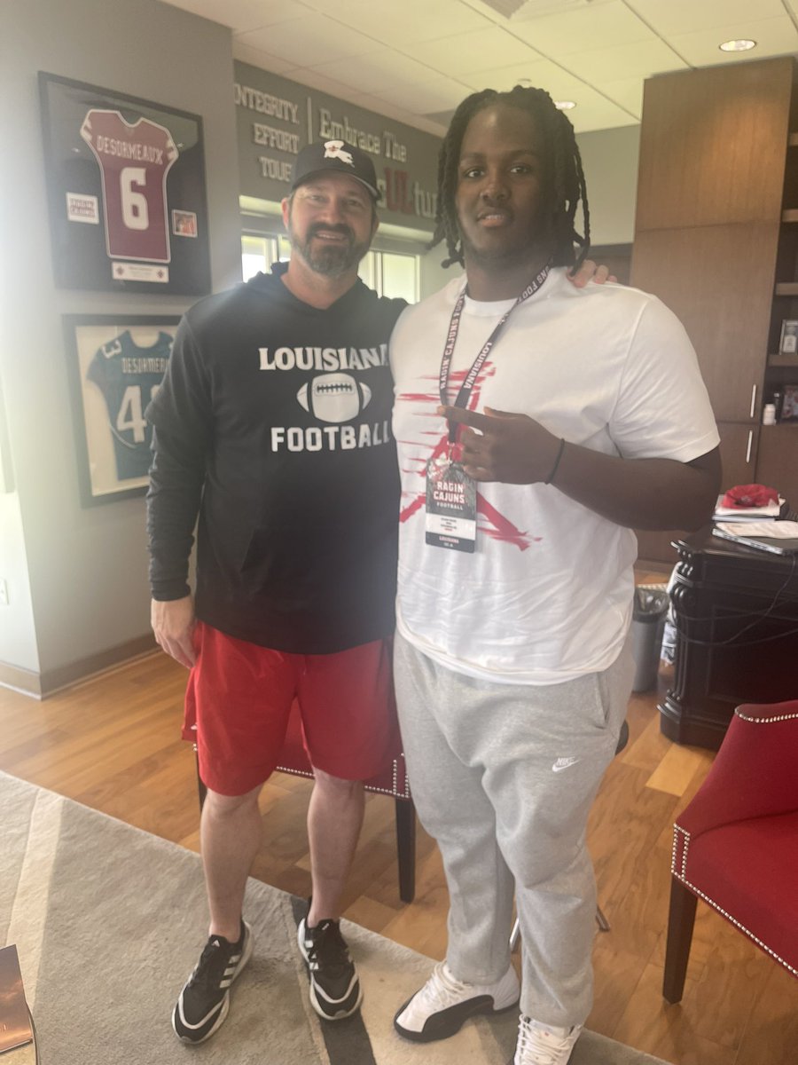 Elijah Peake (@_etrain1353) on Twitter photo Had a great time <a href="/RaginCajunsFB/">Louisiana Ragin’ Cajuns® Football</a> can’t wait for the OV <a href="/CoachCadeUL/">Cade Minton</a> <a href="/CoachSalgado/">Jim Salgado</a> <a href="/CoachThomas_59/">Dennis Thomas</a> <a href="/Madhousefit/">Madhouse Training</a> <a href="/we2_football/">Wetumpka Football</a> <a href="/TheCoachBear48/">BEAR Woods</a> <a href="/CoachMorton28/">Marvin Morton</a> <a href="/CoachFagan_5/">Coach Fagan</a> Had a great time <a href="/RaginCajunsFB/">Louisiana Ragin’ Cajuns® Football</a> can’t wait for the OV <a href="/CoachCadeUL/">Cade Minton</a> <a href="/CoachSalgado/">Jim Salgado</a> <a href="/CoachThomas_59/">Dennis Thomas</a> <a href="/Madhousefit/">Madhouse Training</a> <a href="/we2_football/">Wetumpka Football</a> <a href="/TheCoachBear48/">BEAR Woods</a> <a href="/CoachMorton28/">Marvin Morton</a> <a href="/CoachFagan_5/">Coach Fagan</a>