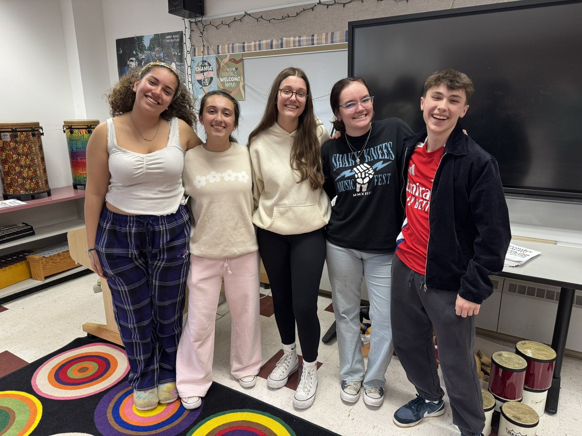 We’d like to thank members of the Pentucket Speech and Debate Team who organized and ran a Speech and Debuddies Club for Donaghue students! Students learned so much from the experience!