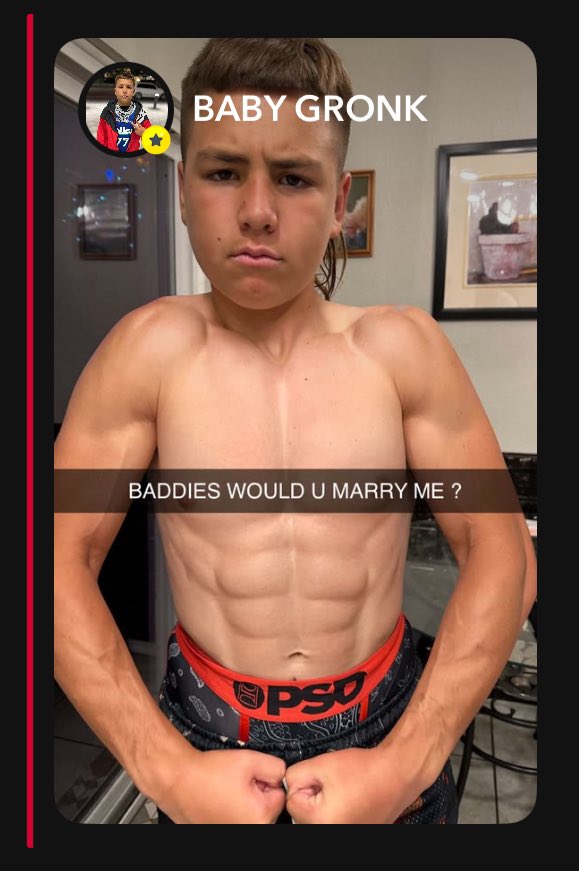 Someone needs to stop baby gronk.