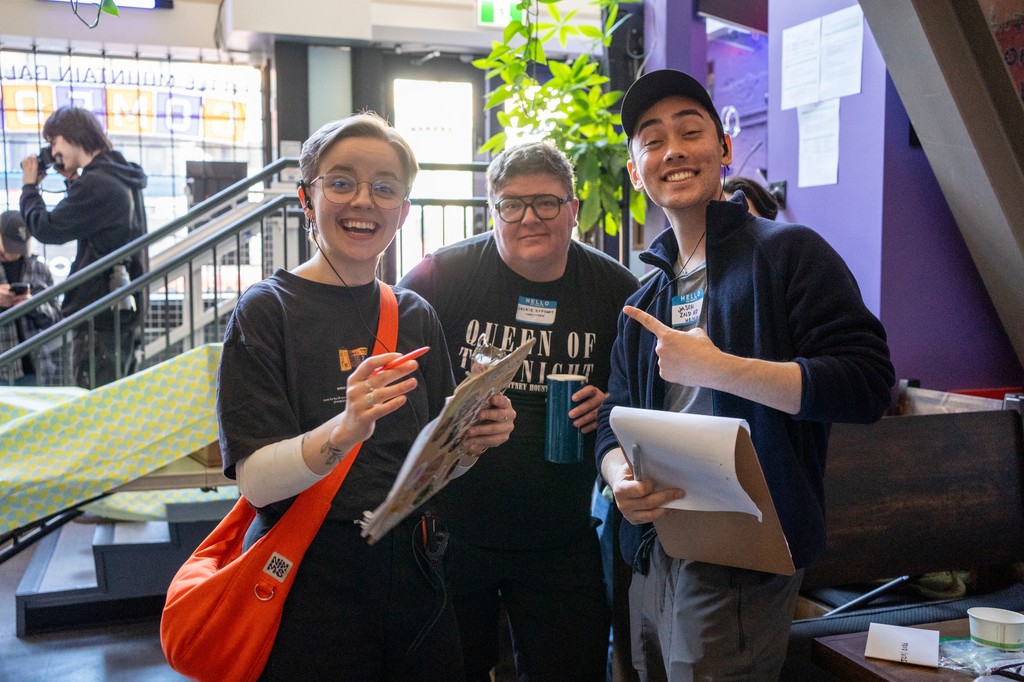 In THE REVEAL, Stevie struggles to support their sister’s gender reveal party, while harbouring a gender update of their own. This charming comedy pulls back the curtain on gender performance of all varieties.

🎟️: Crazy8s2025Gala.eventbrite.ca

📸: Colin Bentley