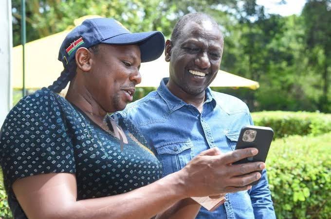 AokoOtieno_'s tweet photo. The Haiti killed officer whose corpse is trending world wide is called Benedict Kabiru Kuría

He comes from Thamanda village, Sigona ward, Kikuyu constituency - Yes, Kwa Muka wa Ruto, Kimani Ichungwa 

Was unmarried. His body was probably used as stew by Gangs tonight

Fvck Ruto https://t.co/7BIvxc4uWP