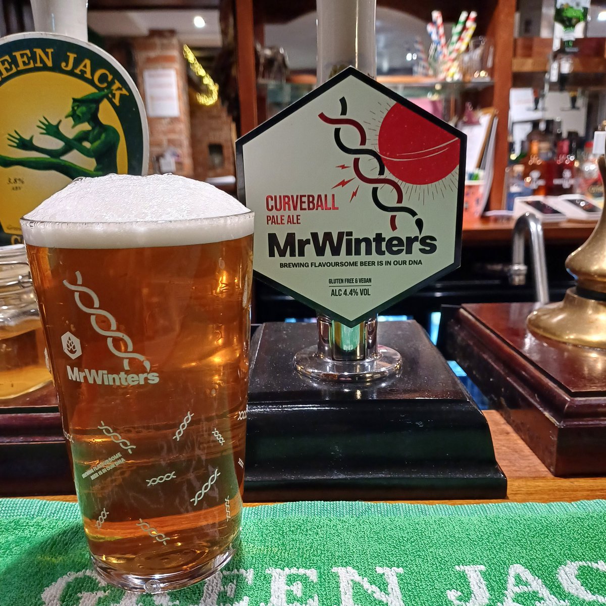 Steve Gray (@doughtagnan) on Twitter photo Four fresh beers on <a href="/WRacehorse/">Westhall Racehorse Community Pub</a> from this evening. I had a from the cask pint of <a href="/wintersbrewery/">MrWinter's</a> Helix, then on the pumps the Curveball. Both in great nick. Four fresh beers on <a href="/WRacehorse/">Westhall Racehorse Community Pub</a> from this evening. I had a from the cask pint of <a href="/wintersbrewery/">MrWinter's</a> Helix, then on the pumps the Curveball. Both in great nick.