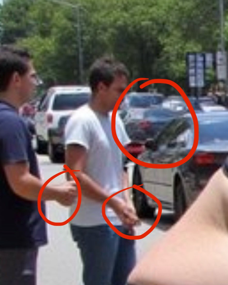 f r a z i e r tweet media