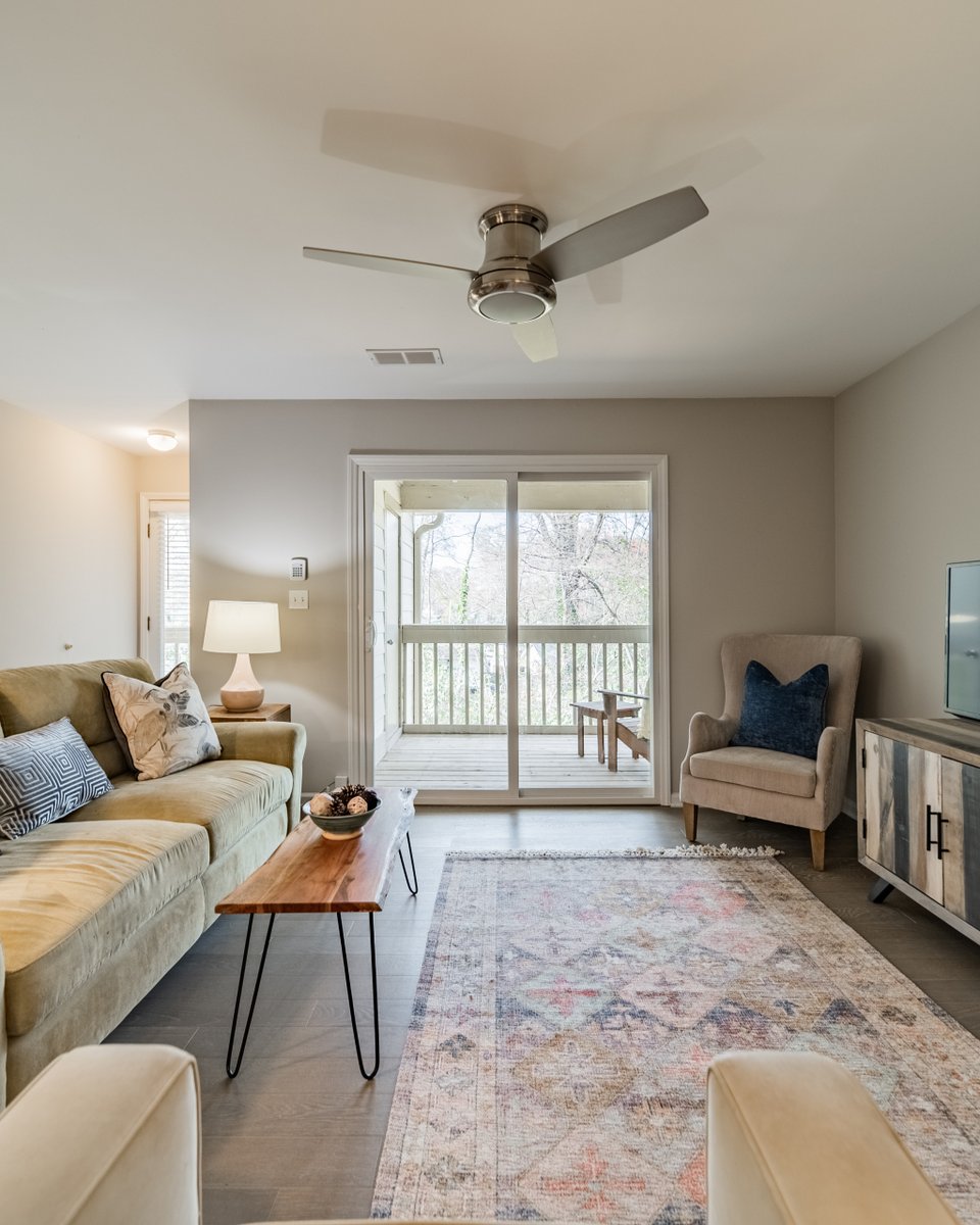 Dickens Mitchener tweet media