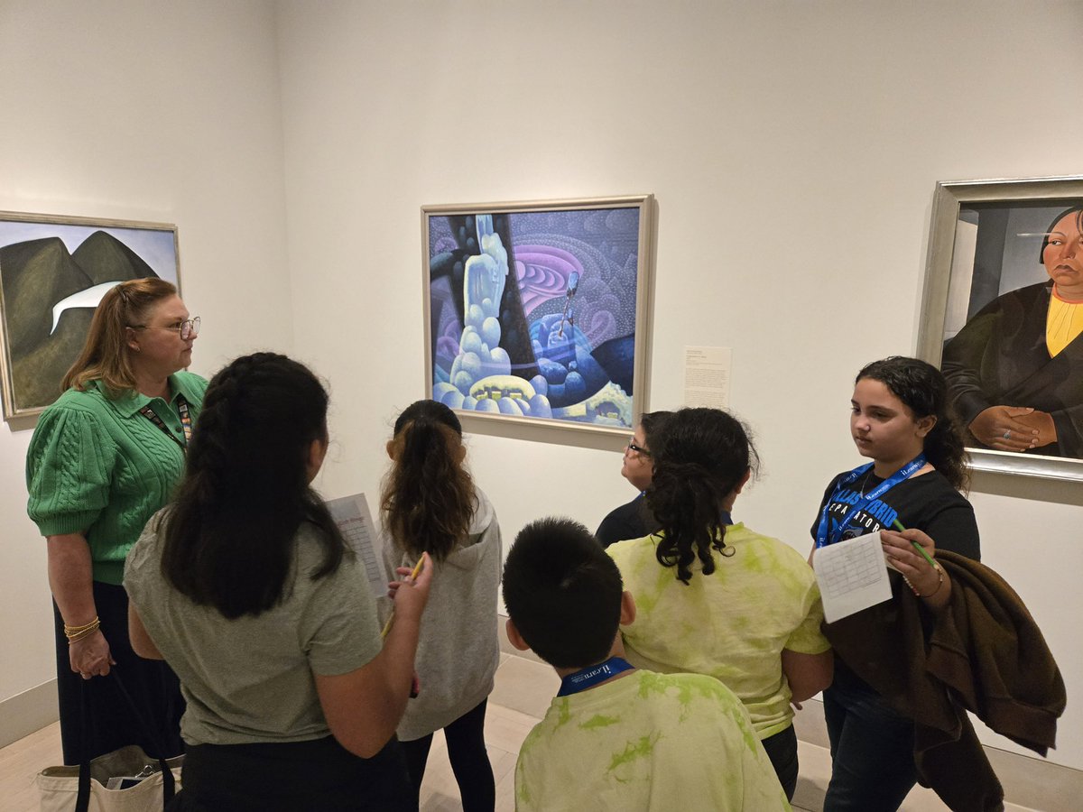 iLearn_DISD's tweet photo. Pt2. Our students are discovering the stories behind each masterpiece and finding inspiration in every corner. 🎨 #sharkrays @PrincipalLuSal @RubyGarzaDISD https://t.co/wnrnCuVfm7