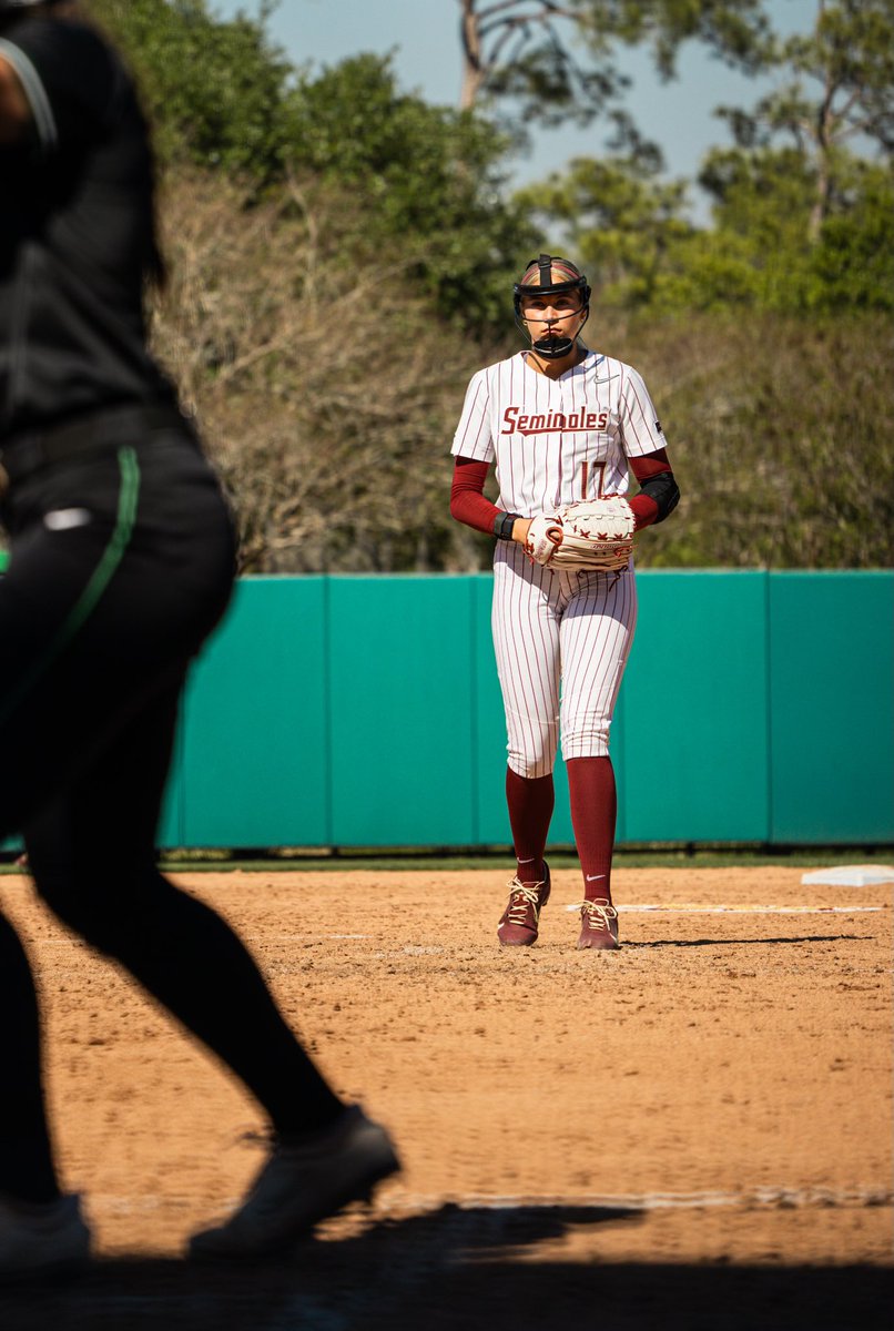 6 up 6 down for Julia 👊

M6 | FSU 5 Stetson 1

#Team42