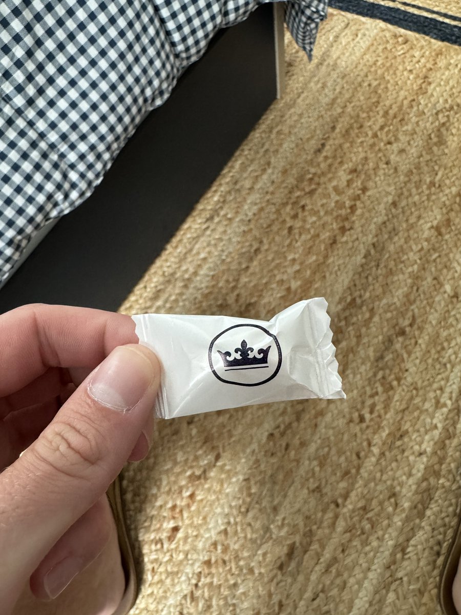 bobbycocksiii's tweet image. You vs the guy she told you not to worry about #petermillar