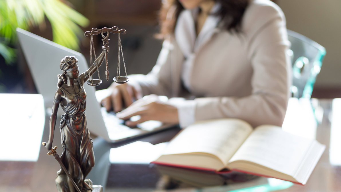 Seigfreid Bingham (@sblawyerskc) on Twitter photo We are thrilled to announce that RenĆ© Calabrese has been awarded a 2025 Womenās Justice Award by <a href="/MoLawyersMedia/">Missouri Lawyers Media</a>, which celebrates women who have made significant contributions to the legal field. Congratulations, RenĆ©!
bit.ly/4j4vRvd We are thrilled to announce that RenĆ© Calabrese has been awarded a 2025 Womenās Justice Award by <a href="/MoLawyersMedia/">Missouri Lawyers Media</a>, which celebrates women who have made significant contributions to the legal field. Congratulations, RenĆ©!
bit.ly/4j4vRvd
