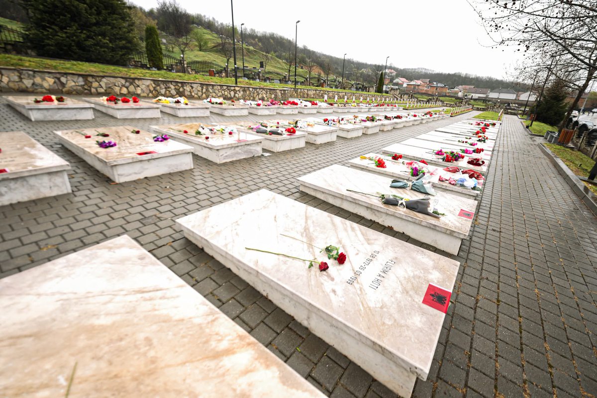 Albin Kurti tweet media