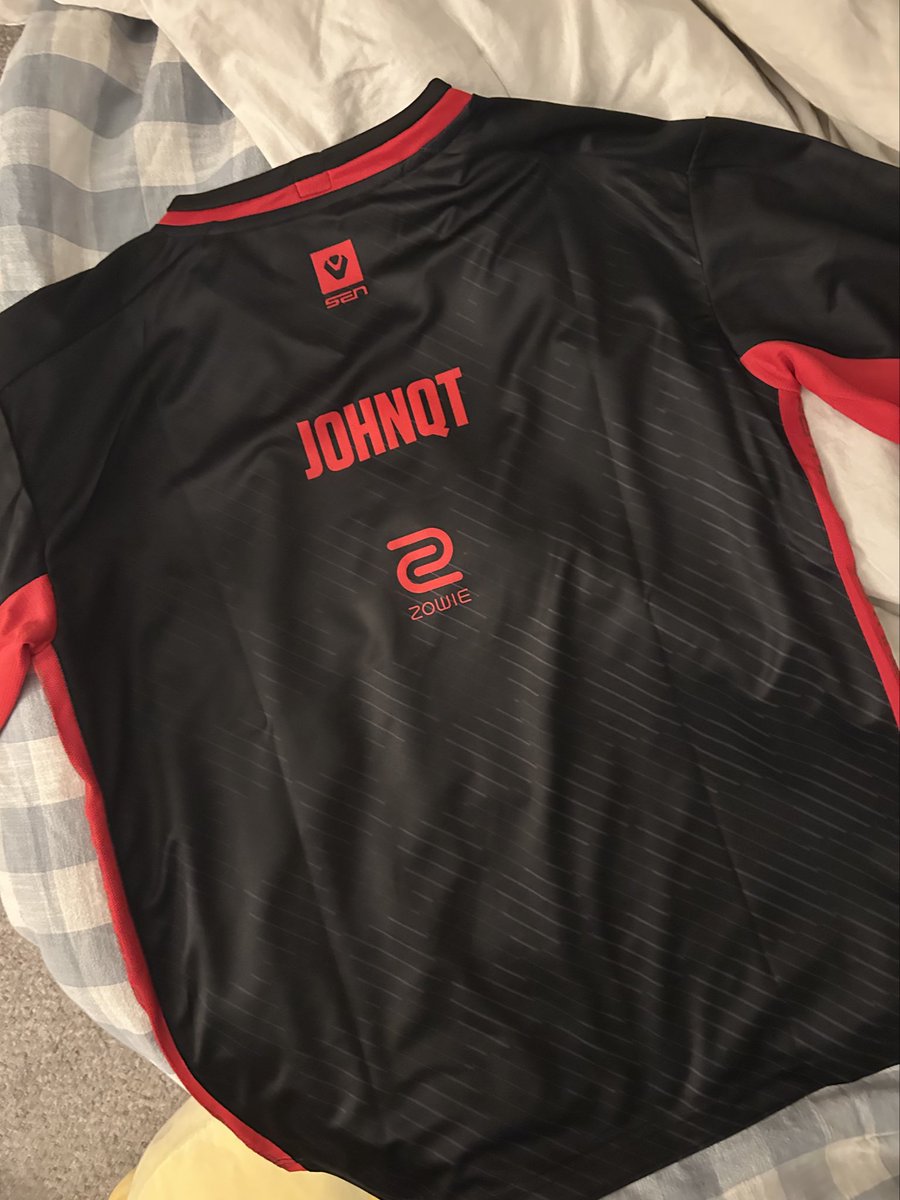 𝐤𝐚𝐭𝐢𝐞 tweet media