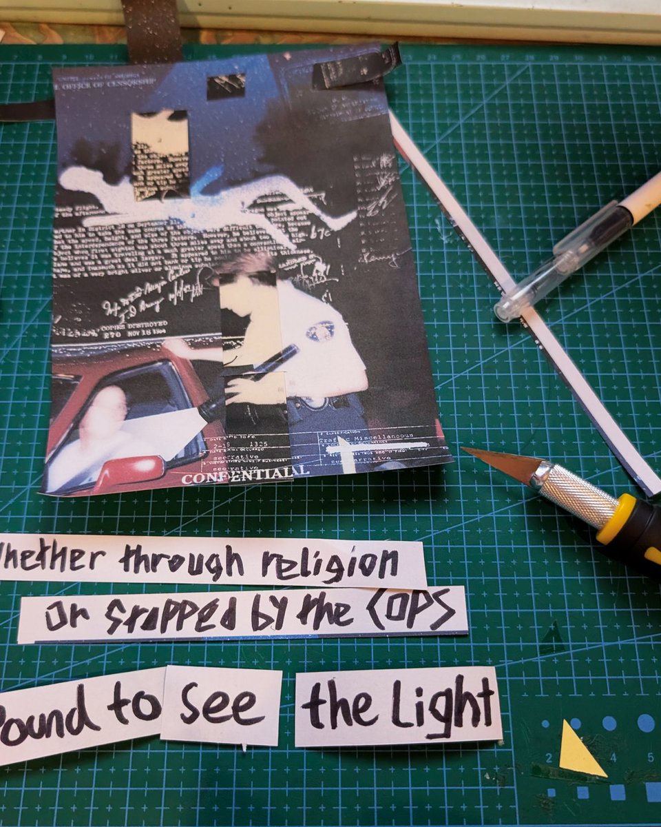 DesignByRudy's tweet image. Lyrics Multi-Media Experiments (He Comes by De La Soul)
.
.
#graphicdesign #multimedia #music #lyrics #hiphop #artwork #art #illustration #photoshop #illustrator #graphicdesigner