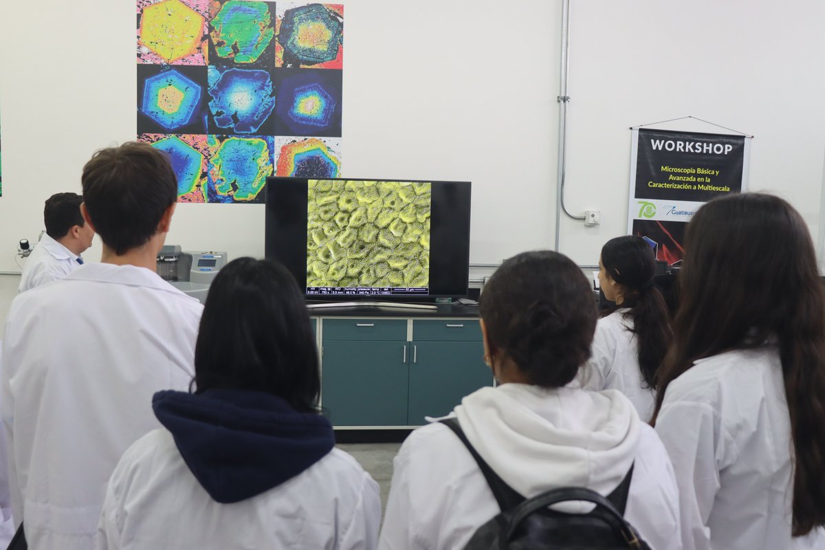 colpana's tweet image. The AP Chemistry and AP Biology students had a unique experience during their visit to the Industrial University of Santander.
This visit helped them connect theory with practice, further igniting their curiosity for science and technology. 🚀🧬

#APChemistry #APBiology #STEM