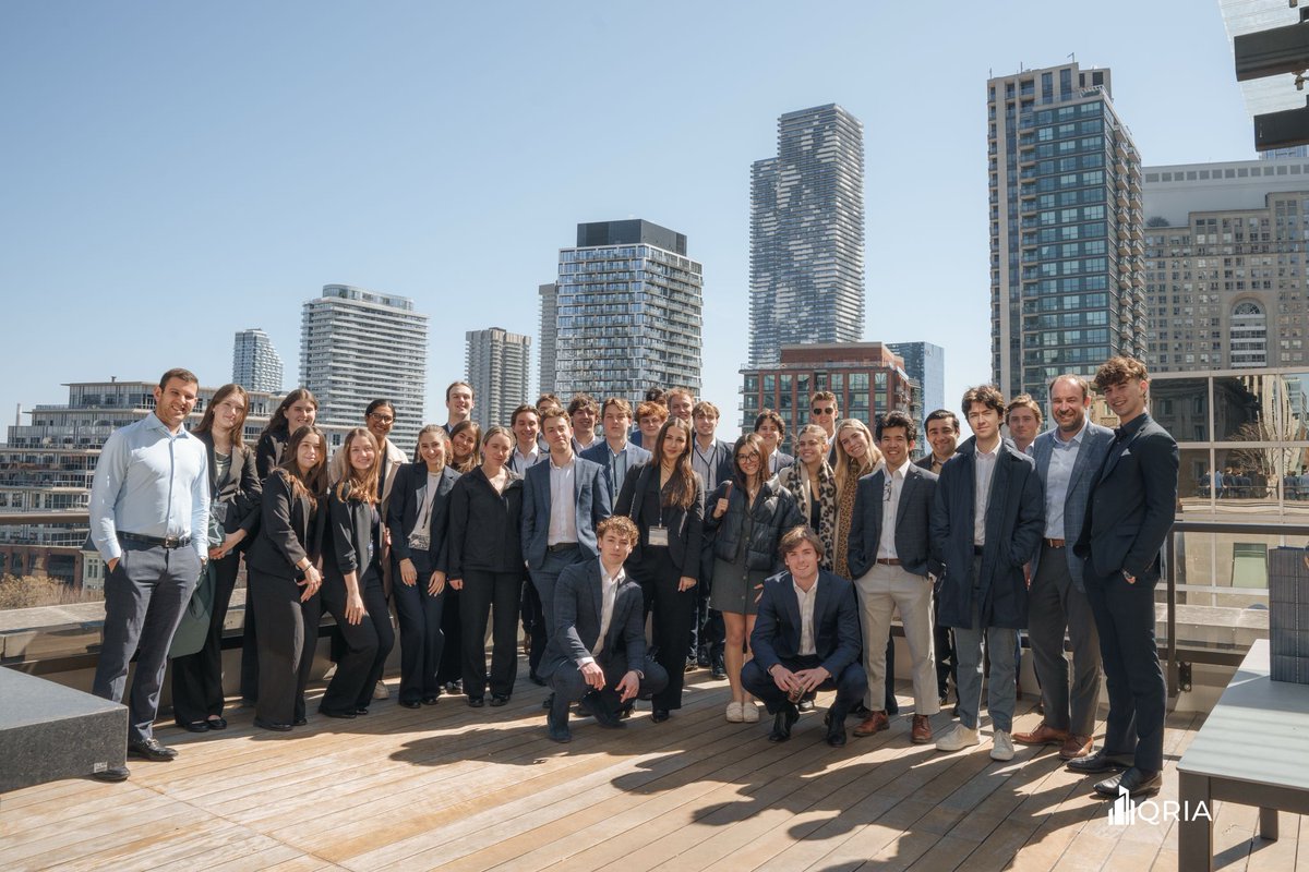 It was a privilege to host 35 Queen’s University students at our Toronto office for Day on Bay, an initiative by #QRIA that offers a firsthand look at the commercial real estate industry .

✅ Learn more: ow.ly/979c50Vphko

#DayOnBay #CRE