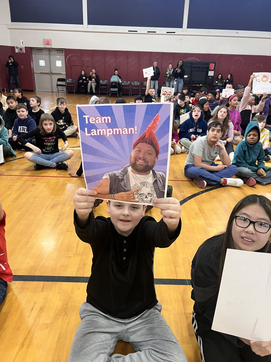 Kelly Lampman tweet media