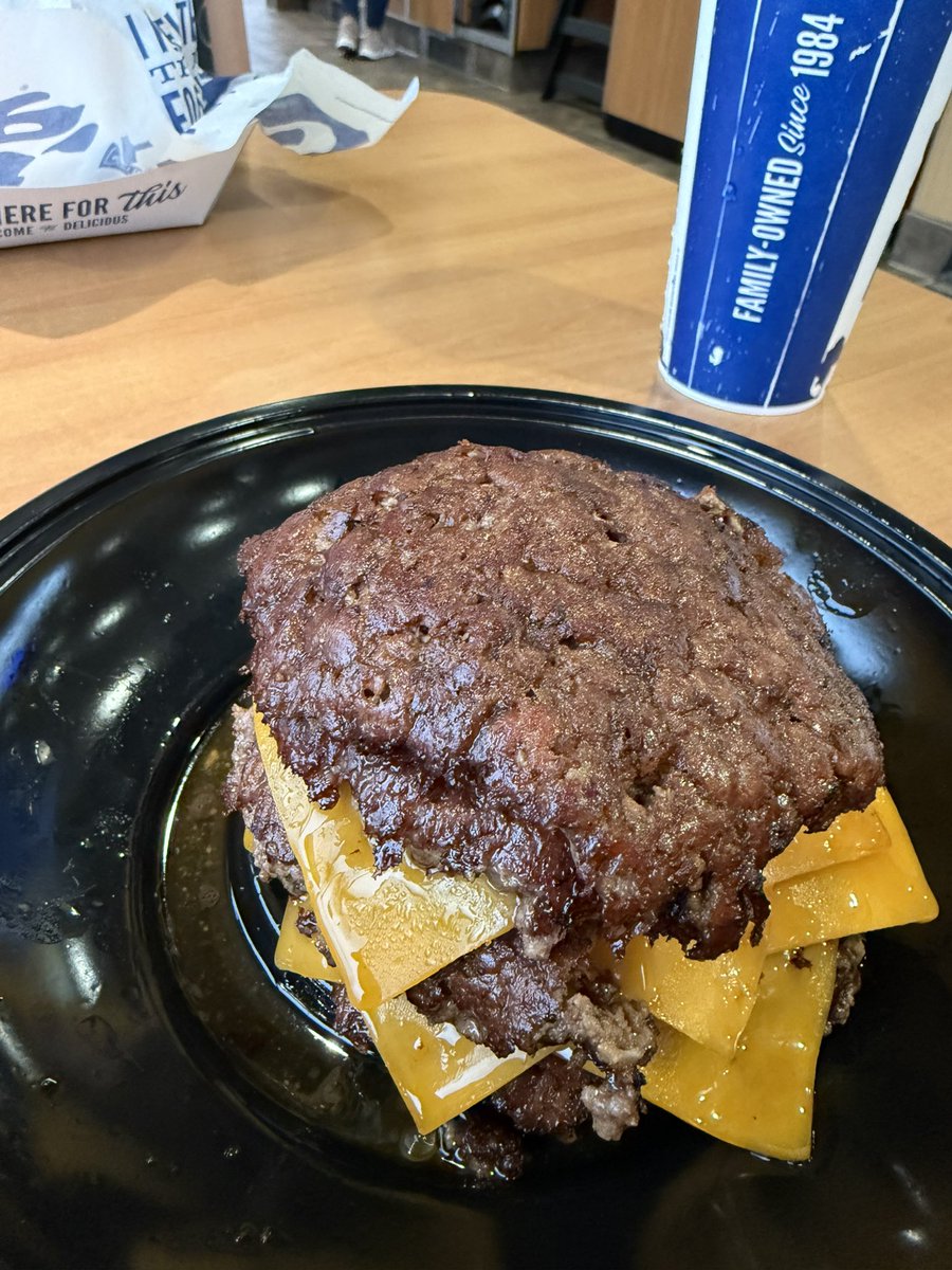 TechMeUpCloud's tweet image. Linux makes me hungry.@culvers doing the most😎🥰 #CrestwoodIL