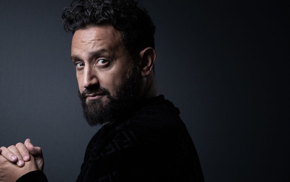 lefileexpress's tweet photo. 🇫🇷 Cyril Hanouna assume : "Je suis un voyou." (Mediapart) https://t.co/ZG4RtB9aNX