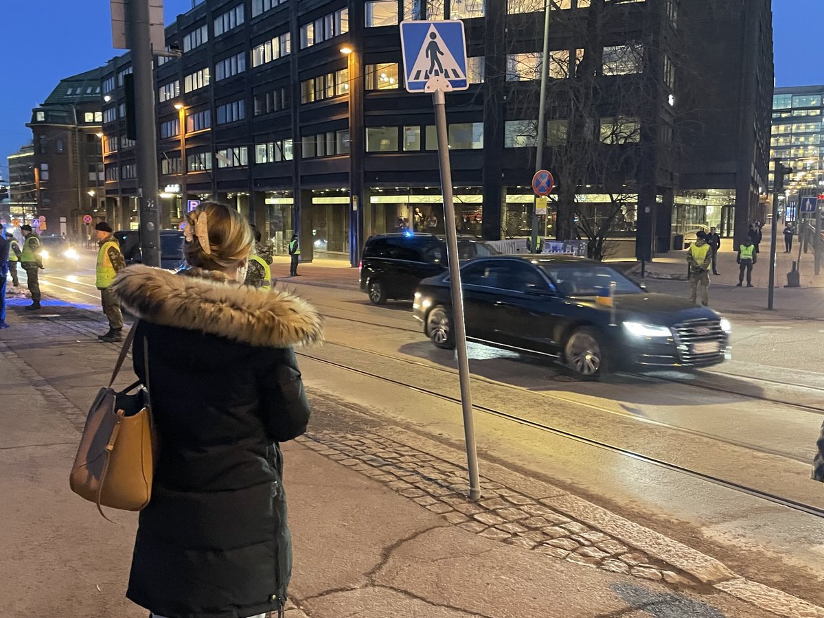Arvaatkaapa kuka?