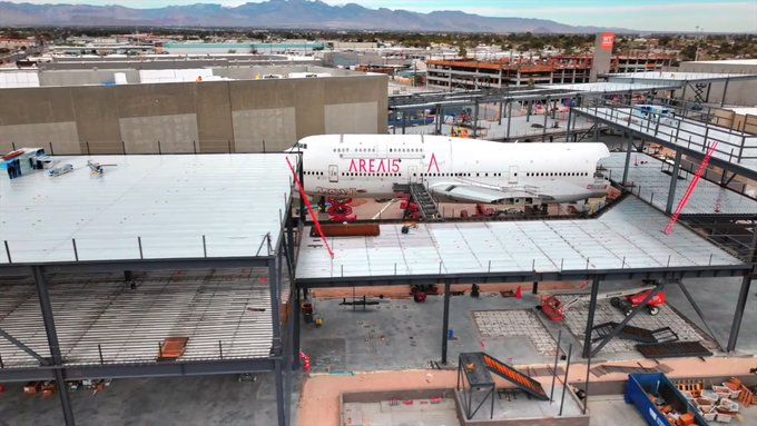 Watch Las Vegas Locally 🌴's leaked NSFW video on TwXstars