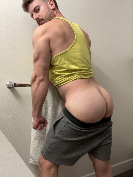 Watch 𝐝𝐞𝐚𝐧 𝐦𝐢𝐜𝐡𝐚𝐞𝐥𝐳✨'s leaked NSFW photo on TwXstars