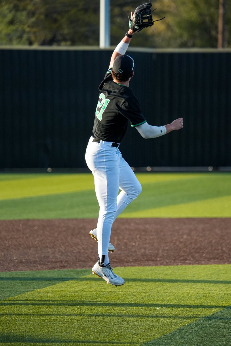 RaisedNBaseball's tweet image. What a final year for high school.
So much fun this year!!
Isn’t this the way your final HS year is supposed to go?
#baseball
#springtraining