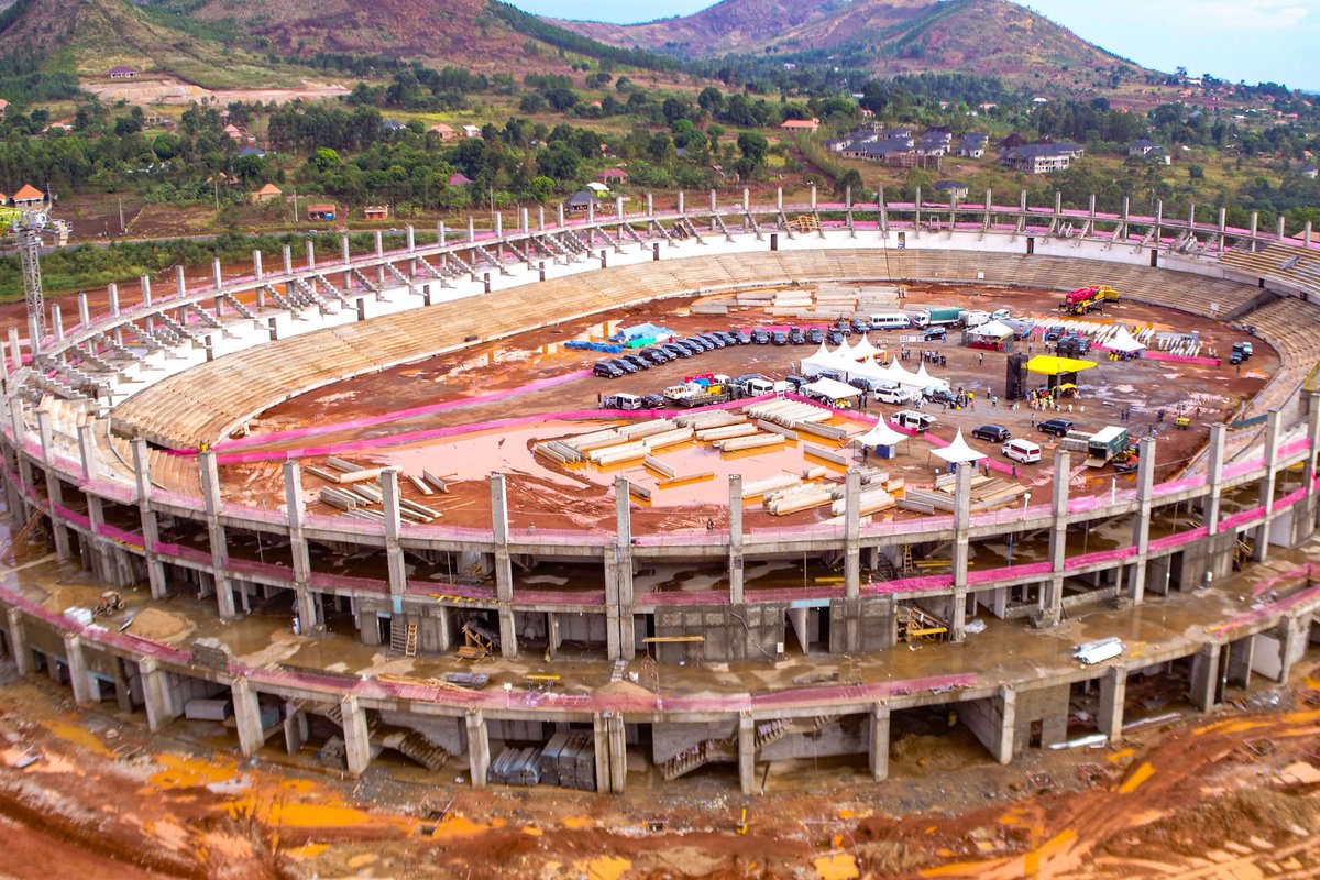 InfraUganda's tweet image. Hoima:The progress at the new stadium! Prioritizing this location due to the airport and our successful AFCON bid will drive economic growth. Kudos to the people of Hoima!. #InfrastructureForGrowth #Hoima&quot;