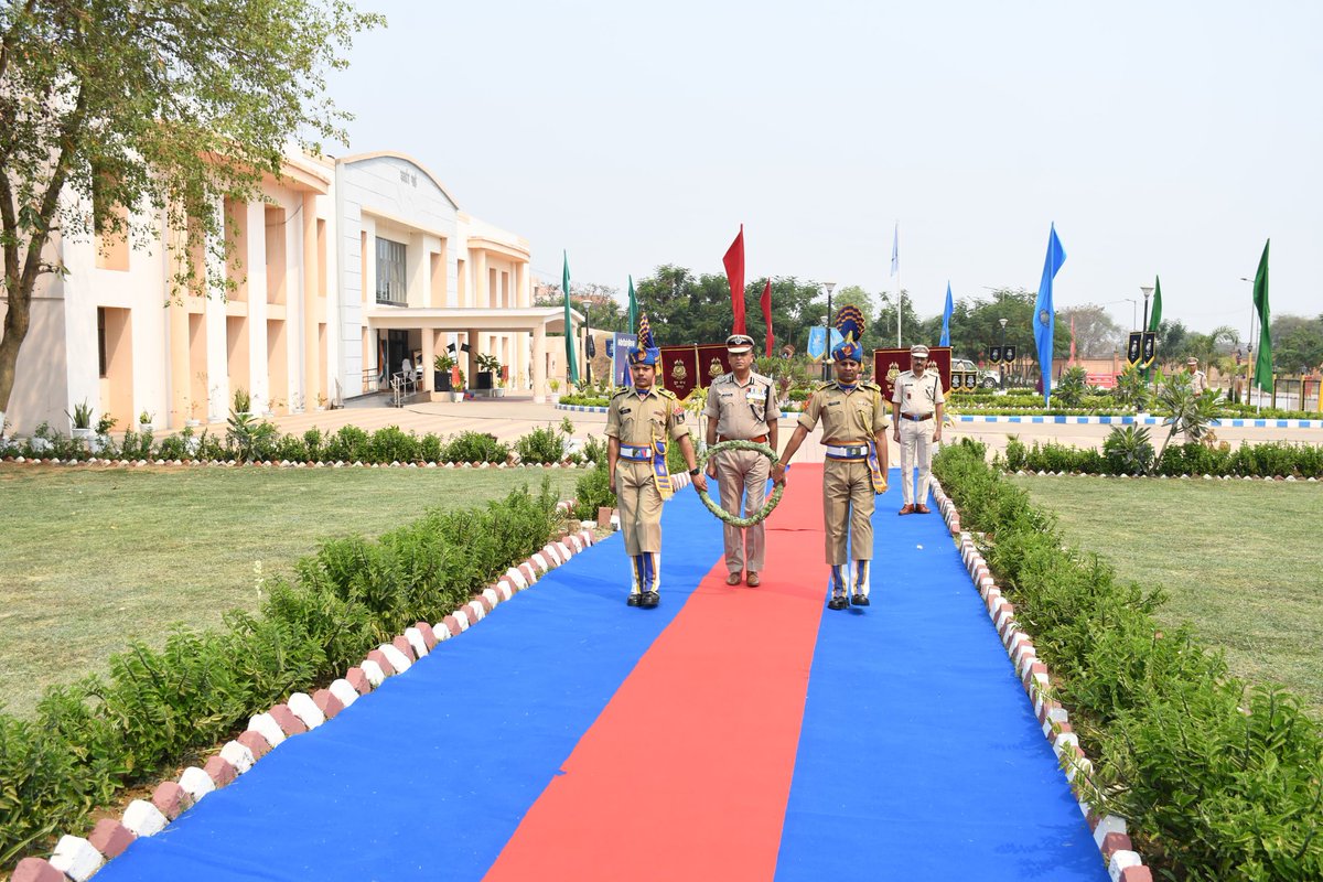 GCRAIPUR's tweet photo. 86th CRPF Day
GC Raipur honors the men & women commemorating 86th CRPF Day, remembering the bravery & sacrifices of our jawans. May their legacy inspire us. #86thRaisingDay
@ministryofhome1
@crpfindia
@CentralZoneCrpf
@cgsectorcrpf https://t.co/l9NIrbbDSo
