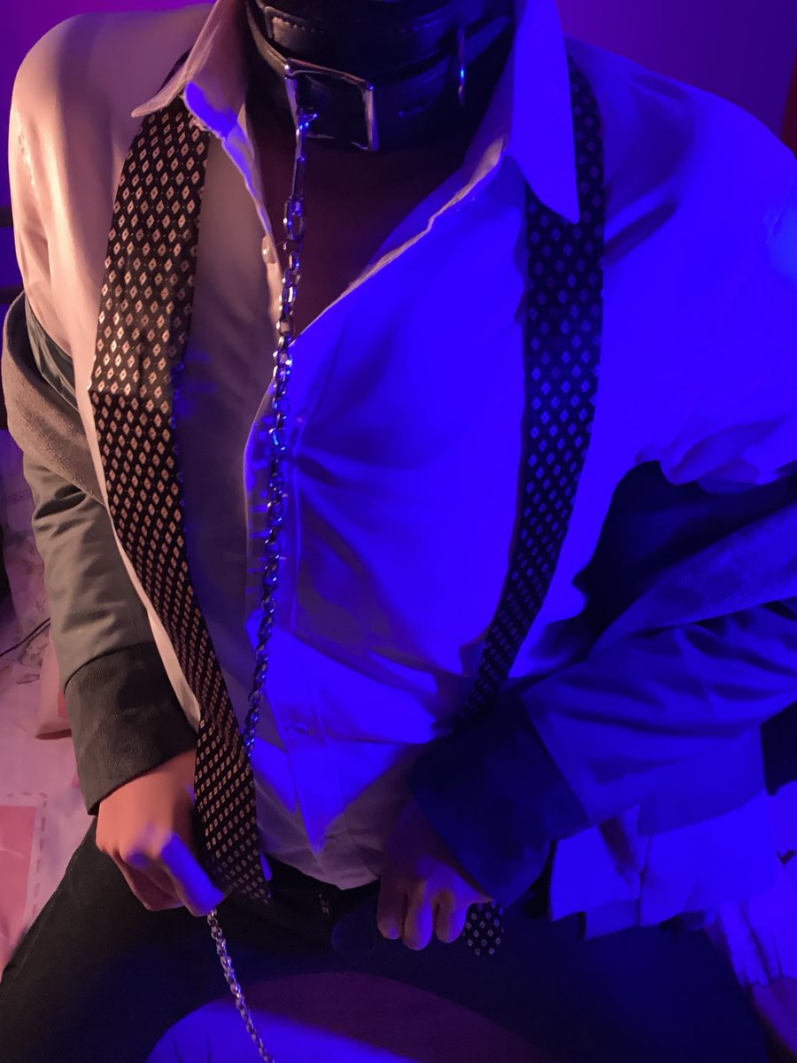 saxxhire__'s tweet photo. ‼️ SUGGESTIVE POST ‼️
I’m not dead guys I swear 🗣️
#dbh #dbhcosplay #DetroitBecomeHuman #DetroitBecomeHumancosplay #dbhrk800 #cosplay #dbhconnor #connorcosplay #connor #rk800cosplay #cosplay18 #rk80060 https://t.co/gEXwMCNJkl
