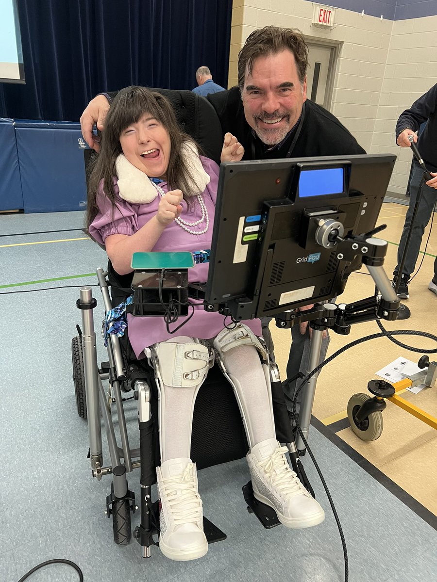 Honoured to inspire young minds as a motivational speaker for 400 bright students @Hofam_dpcdsb Grateful to Principal Mr. Barnett for the warm invitation—it was a privilege to connect with your amazing students! 🌟🙏 #Kindness <a href="/DPCDSBSchools/">Dufferin-Peel Catholic District School Board</a> <a href="/TCDSB/">Toronto Catholic District School Board</a> <a href="/HCDSB/">Halton Catholic DSB</a>