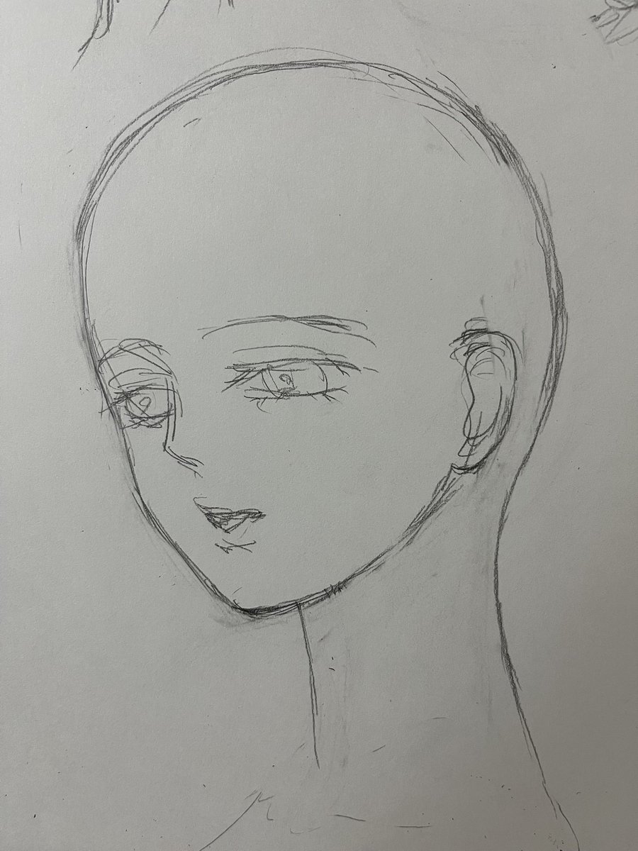 2枚目またいに後頭部を出し過ぎると首が太くなっちゃうから細くしようとすると3枚目みたいに首が後ろについたようになっちゃうんだけど、もっと後頭部出さないと分かりにくかったか
思い切りよく後頭部が出せなかった 