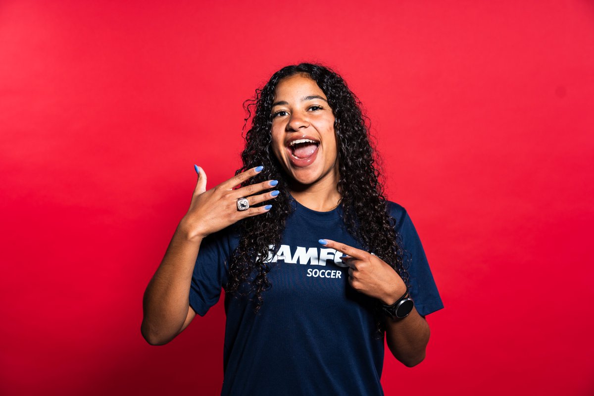 SamfordSoccer's tweet image. SoCon Champs got their ๐ง๐๐ฃ๐๐จ๐
#DogDynasty | #AllForSAMford