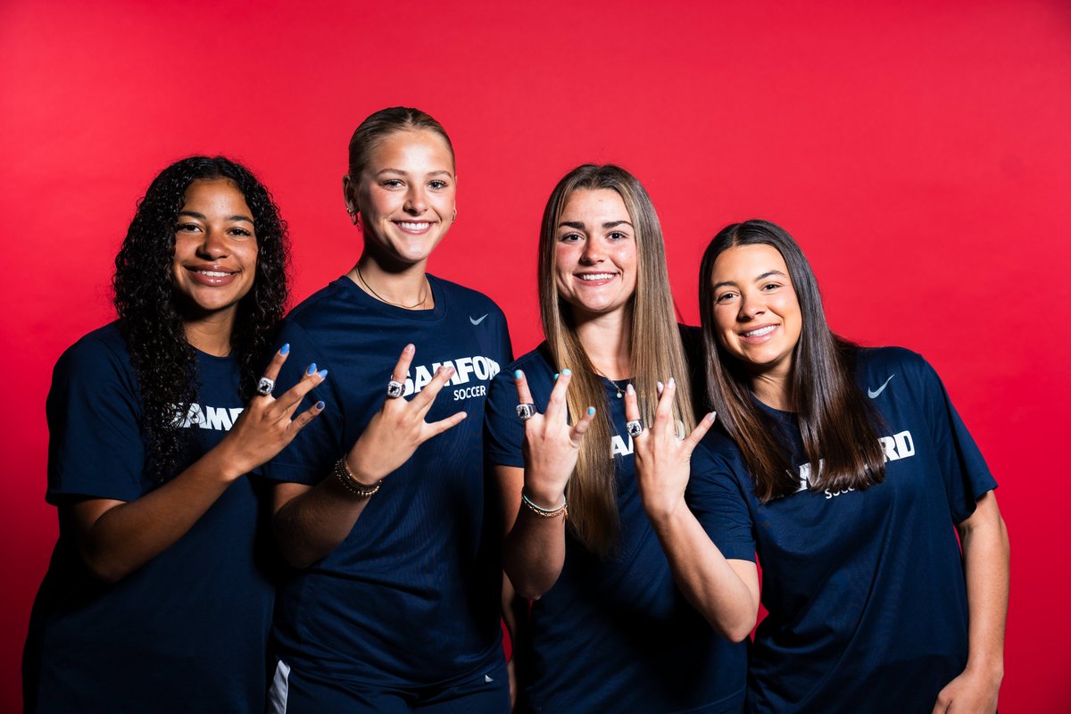 SamfordSoccer's tweet image. SoCon Champs got their ๐ง๐๐ฃ๐๐จ๐
#DogDynasty | #AllForSAMford