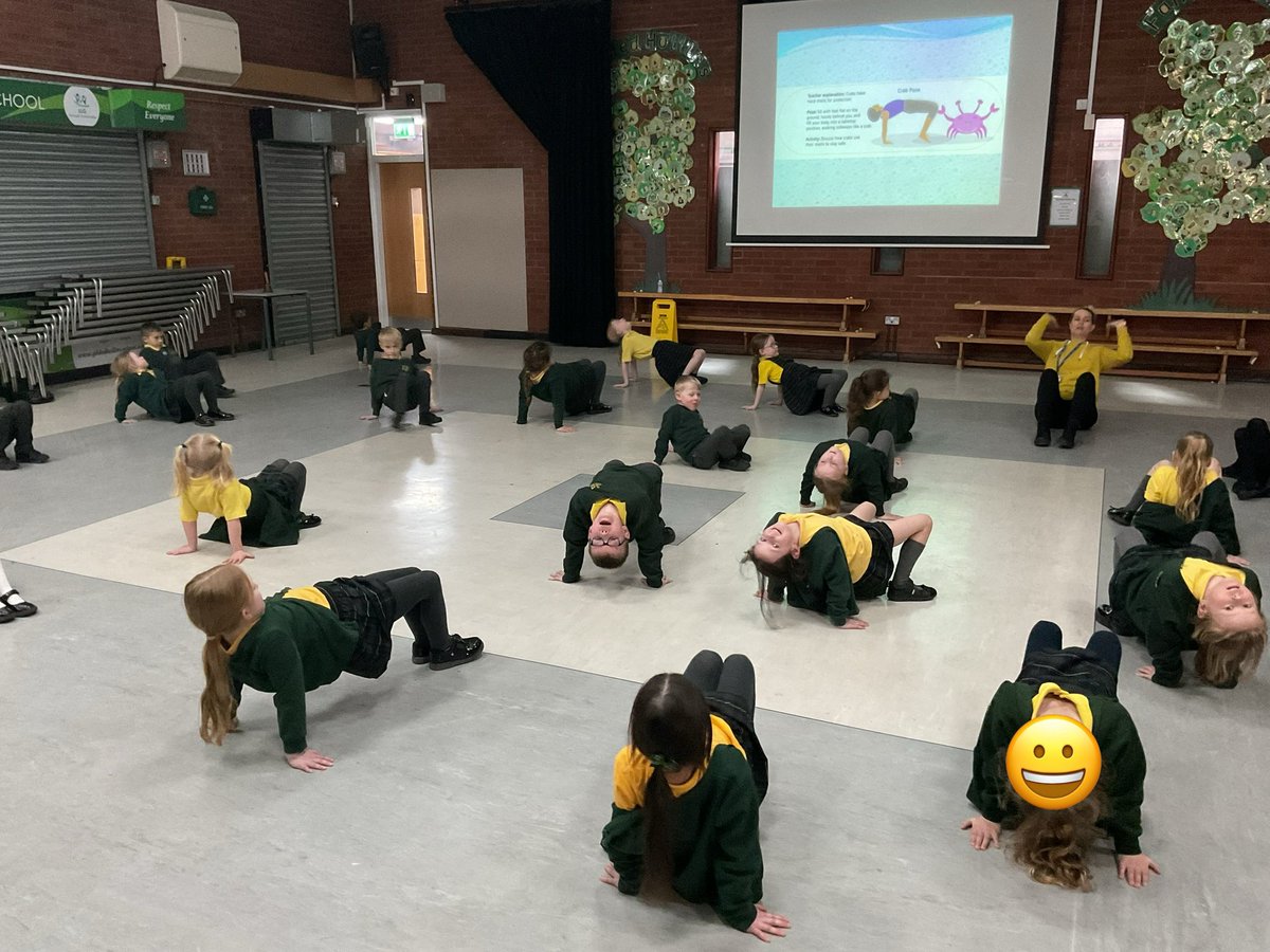 What a fabulous day of science with a focus on changing! Superb job in organising it, Mrs Merry! #MrsMerryMadness 🧑‍🔬🧪🧬🔭💐