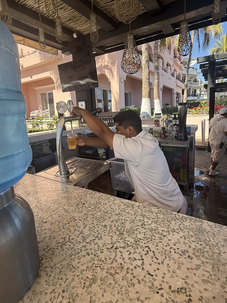 Keep em coming, amigo