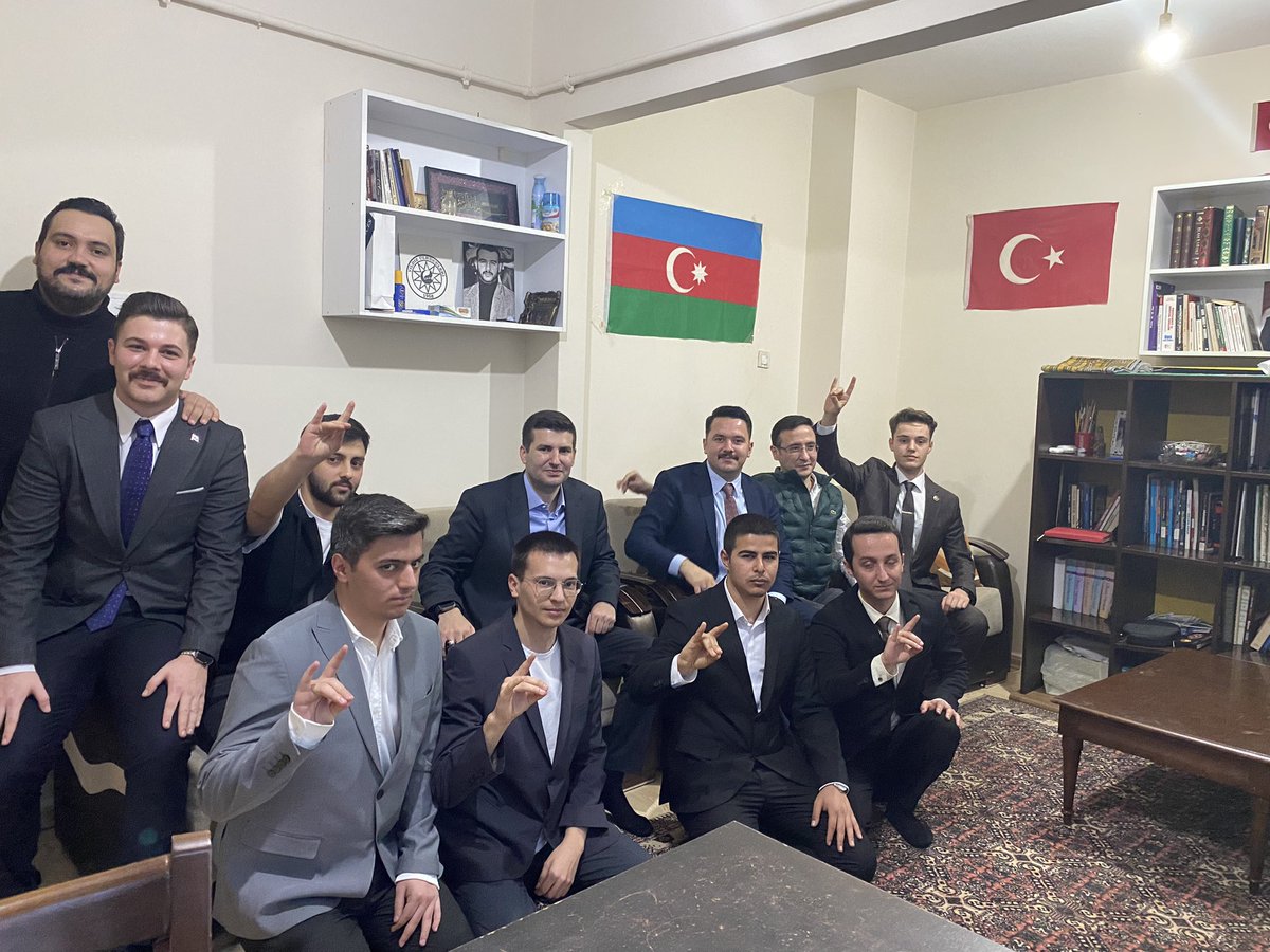 Ülkü Evleri Vakfı tweet media