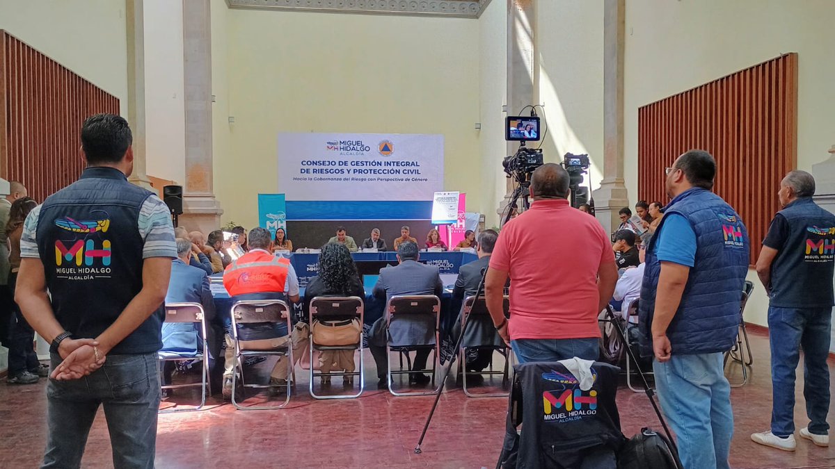 resiliente_mx's tweet photo. @APGIRE1 presente en el consego de GIRD y PC alcaldía Miguel Hidalgo https://t.co/rUftdOn9in