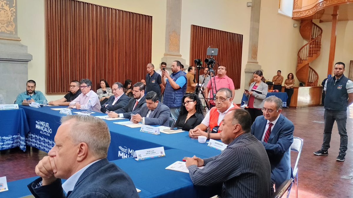 resiliente_mx's tweet photo. @APGIRE1 presente en el consego de GIRD y PC alcaldía Miguel Hidalgo https://t.co/rUftdOn9in