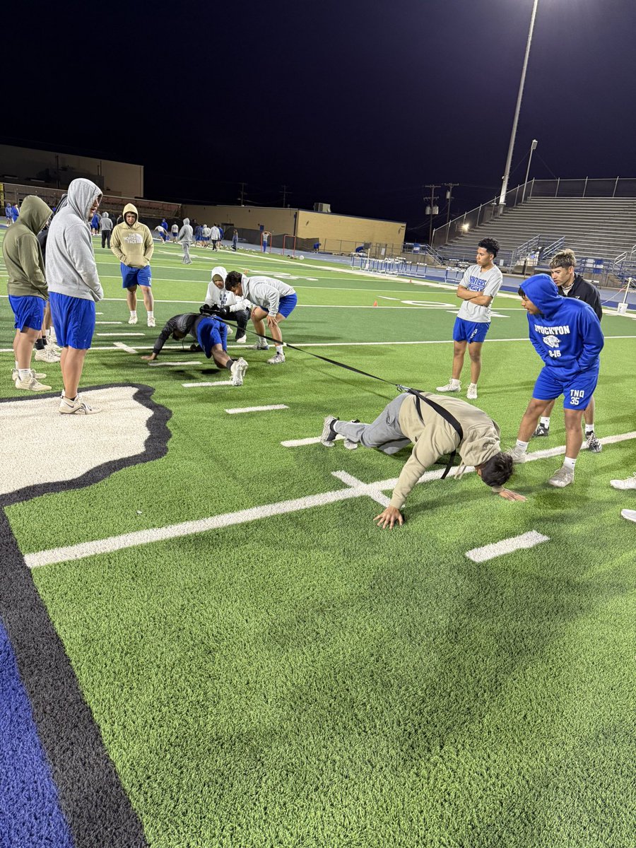 Competition Wednesday - Lots of good battles this morning m, but the 7 minute Bear Crawl Tug of War takes the top spot. Great job Jeremiah and Henry! #STS #HenryWon